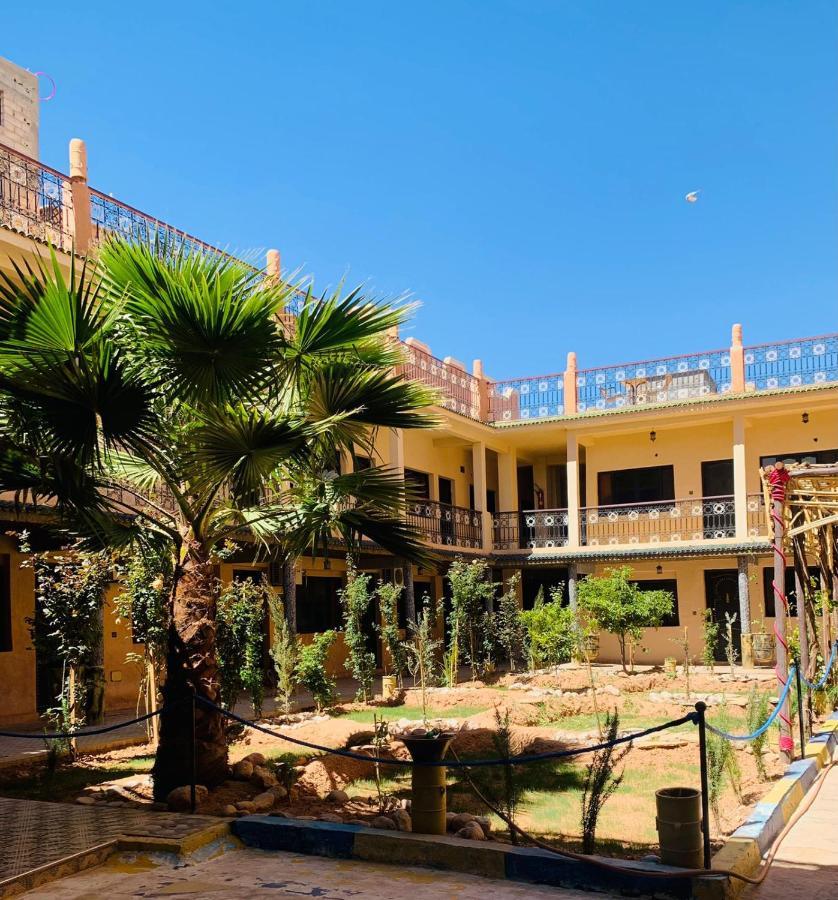 Hotel Restaurant La Kasbah タンギール エクステリア 写真