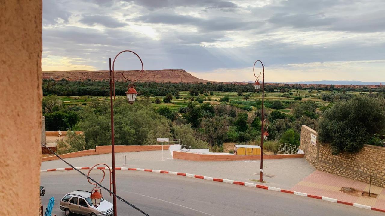 Hotel Restaurant La Kasbah タンギール エクステリア 写真