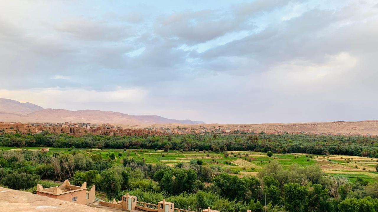Hotel Restaurant La Kasbah タンギール エクステリア 写真