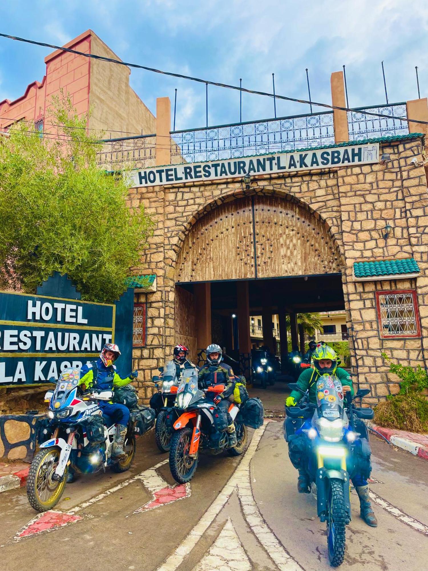 Hotel Restaurant La Kasbah タンギール エクステリア 写真